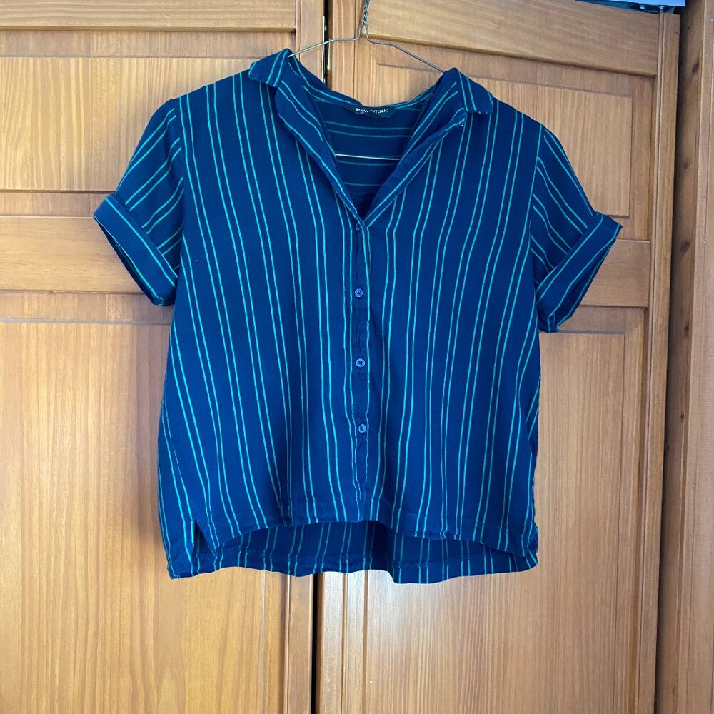 Banana Republic Women's Resort Shirt Short Sleeve Navy Blue Green Stripes SMALL